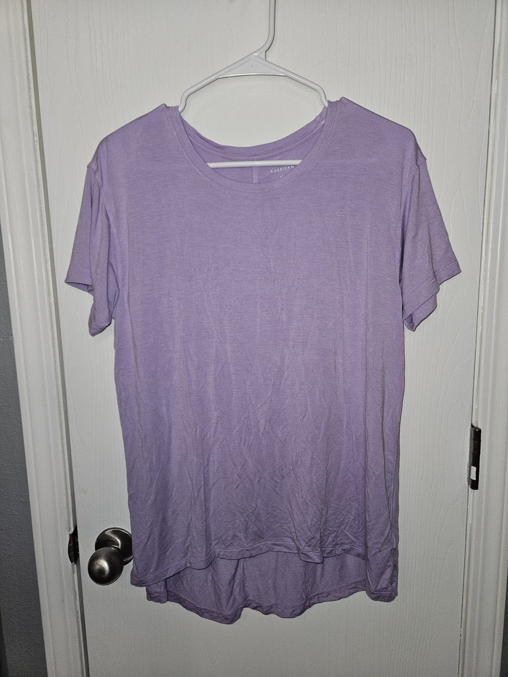 American Eagle Outfitters Lavender Short Sleeve Crew Tee